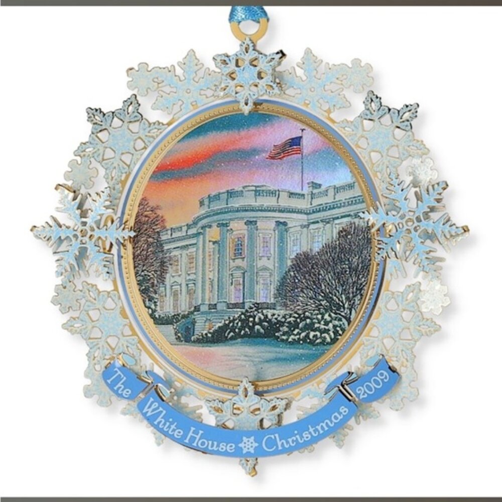 White House Christmas Ornament 2009
